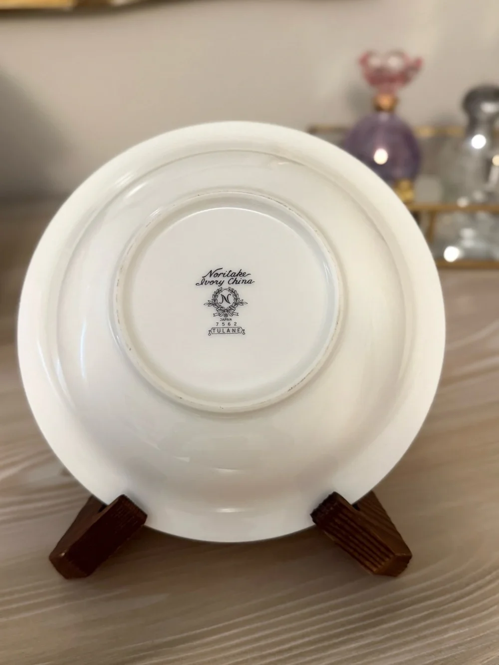 Set of 8 Noritake “Tulane” Ivory Porcelain six inch salad bowl